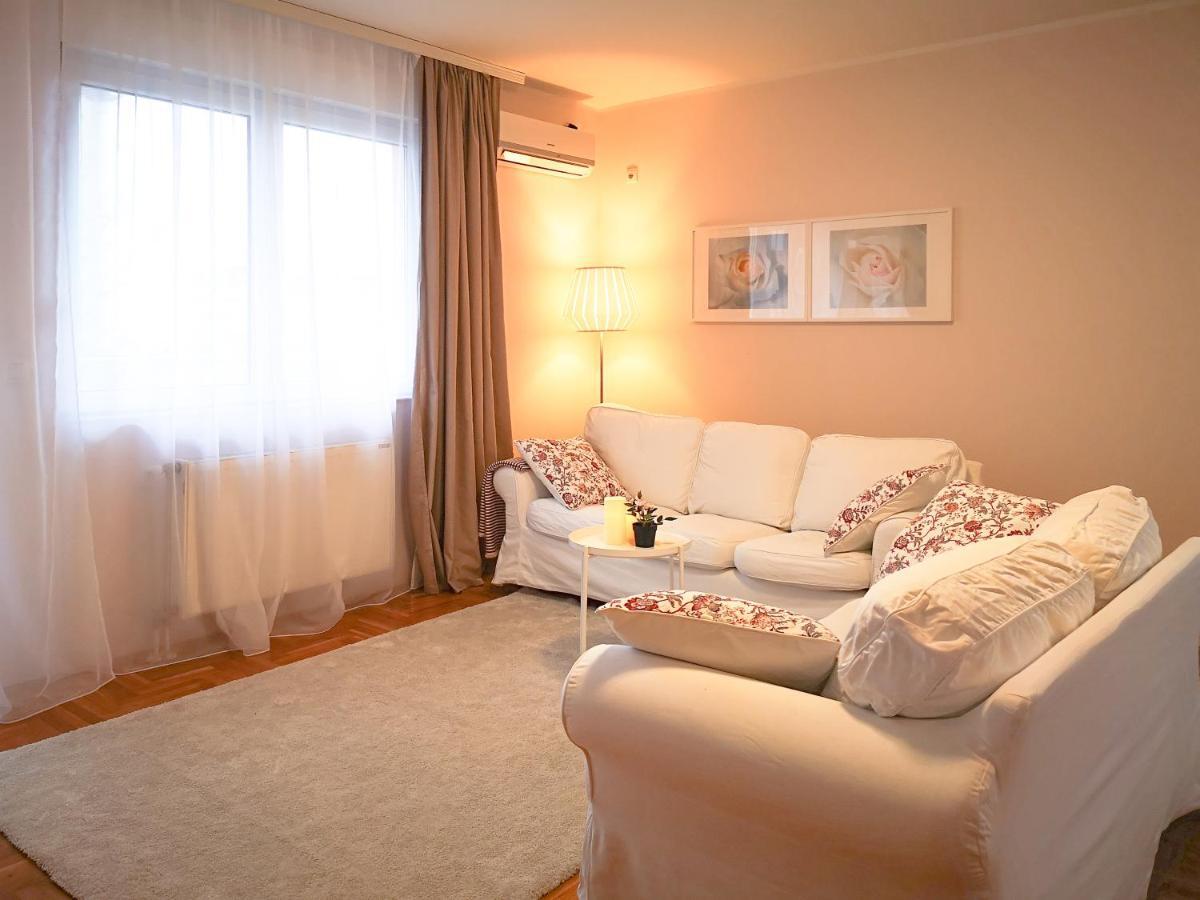Filinhome Supljikca Suite Novi Sad Eksteriør bilde